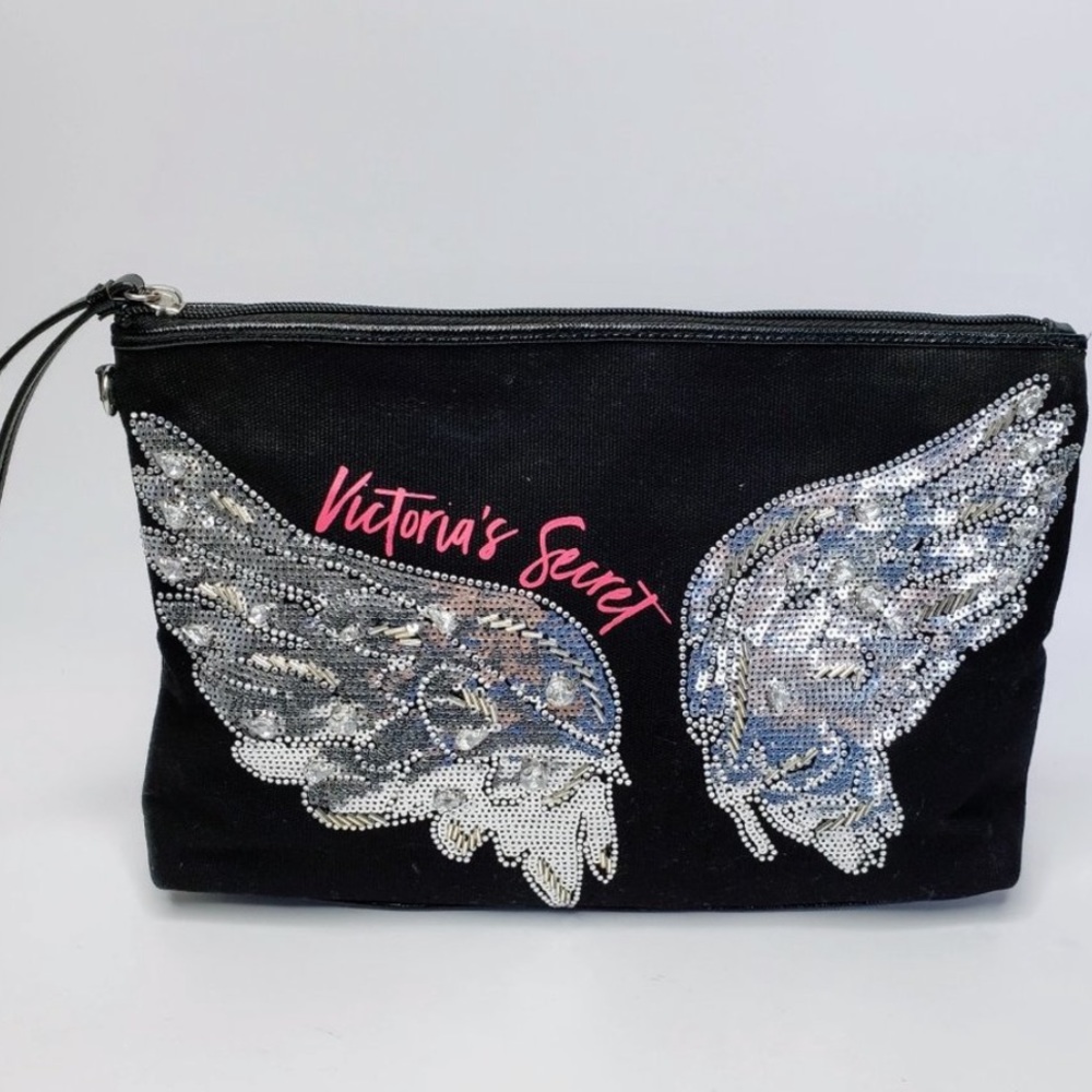 BRAND NEW! Victoria’s Secret Makeup bag!